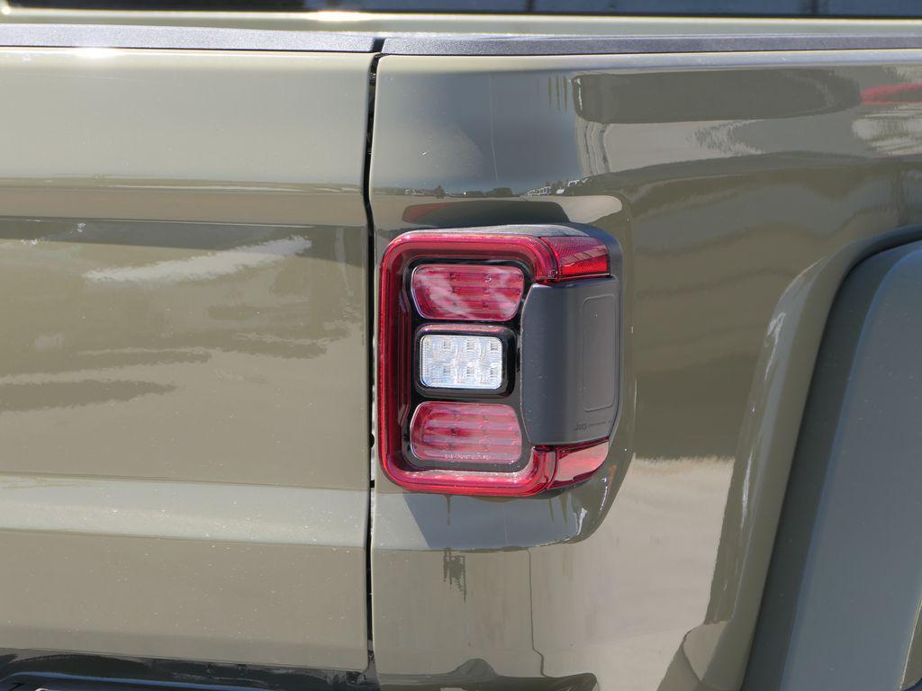 new 2025 Jeep Gladiator car, priced at $58,745