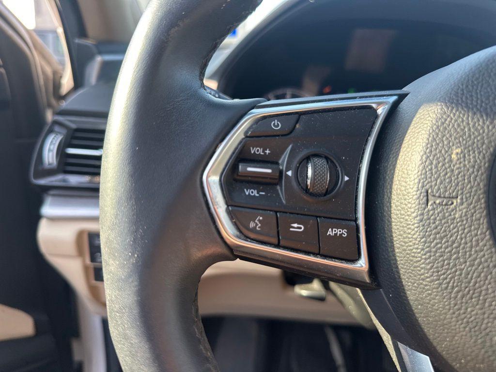 used 2020 Acura RDX car, priced at $26,750