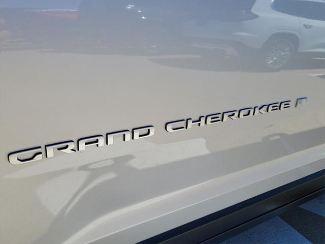 new 2024 Jeep Grand Cherokee L car, priced at $37,491