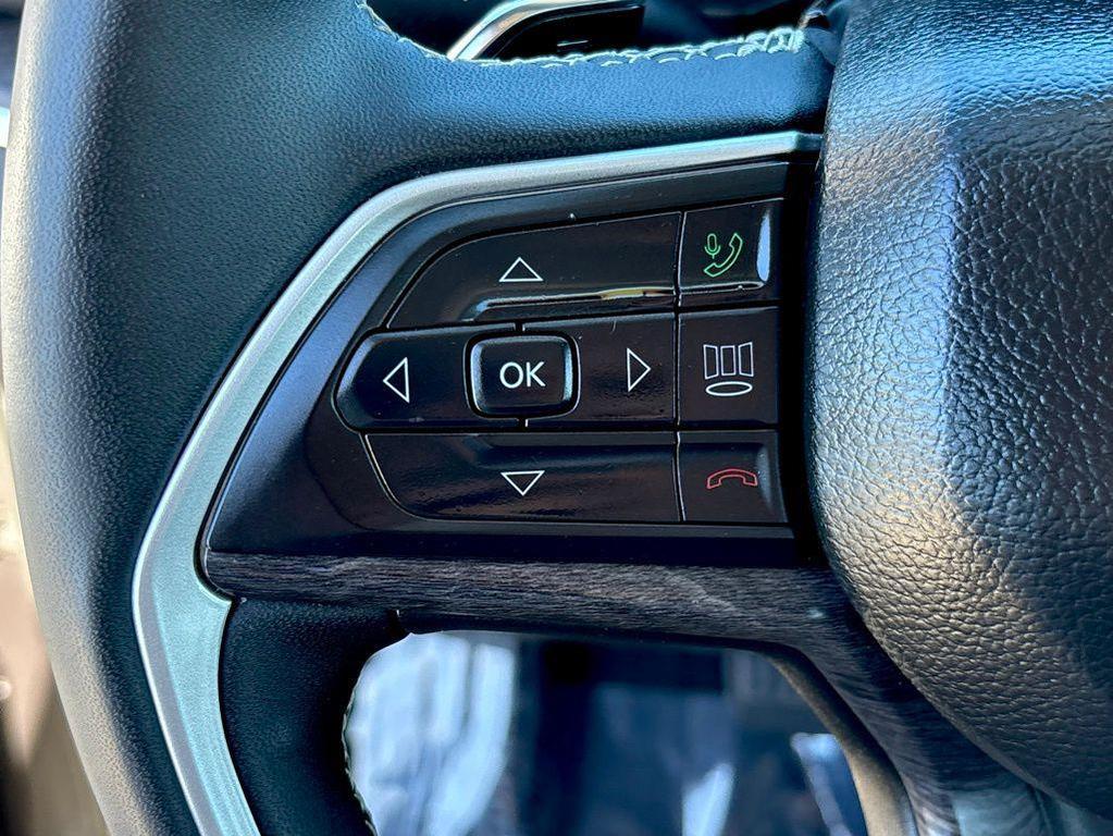 used 2022 Jeep Grand Cherokee 4xe car, priced at $27,750