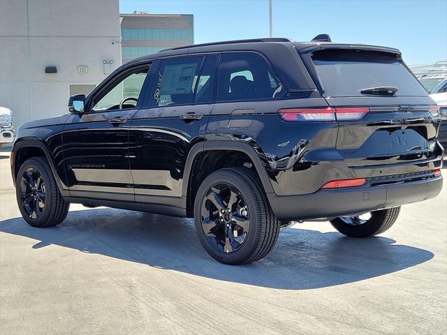 new 2024 Jeep Grand Cherokee car, priced at $40,741