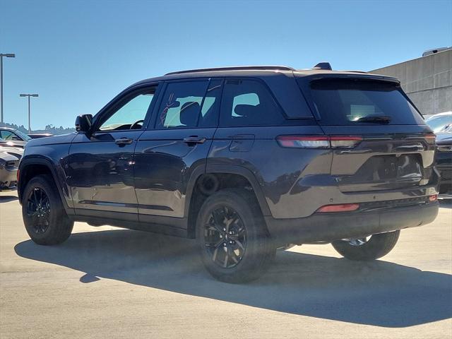 new 2025 Jeep Grand Cherokee car, priced at $41,649