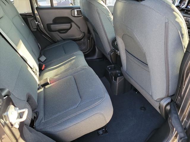 new 2025 Jeep Wrangler car, priced at $47,347