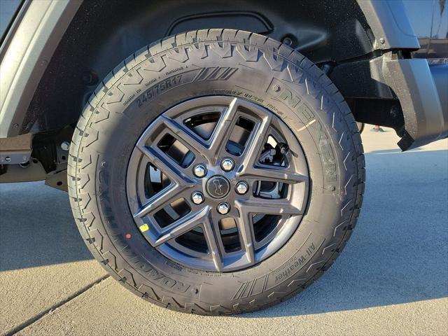 new 2025 Jeep Wrangler car, priced at $47,347