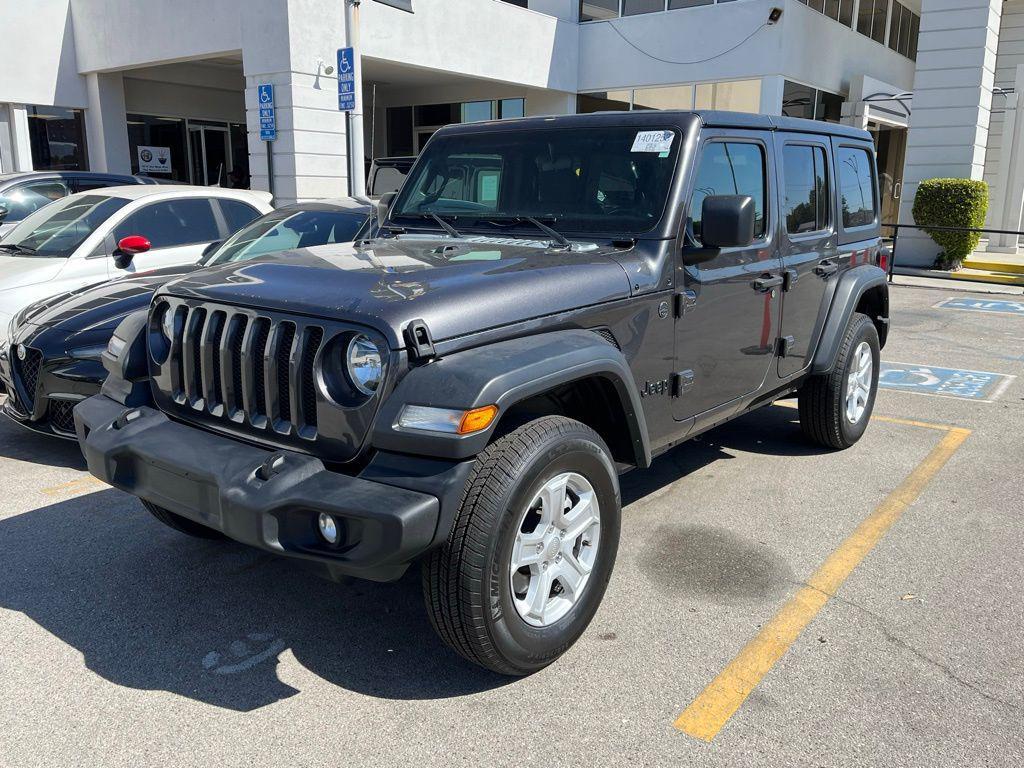 used 2022 Jeep Wrangler Unlimited car, priced at $33,000