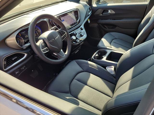 new 2025 Chrysler Voyager car, priced at $39,606