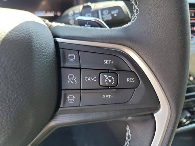 new 2025 Jeep Grand Cherokee car, priced at $42,557