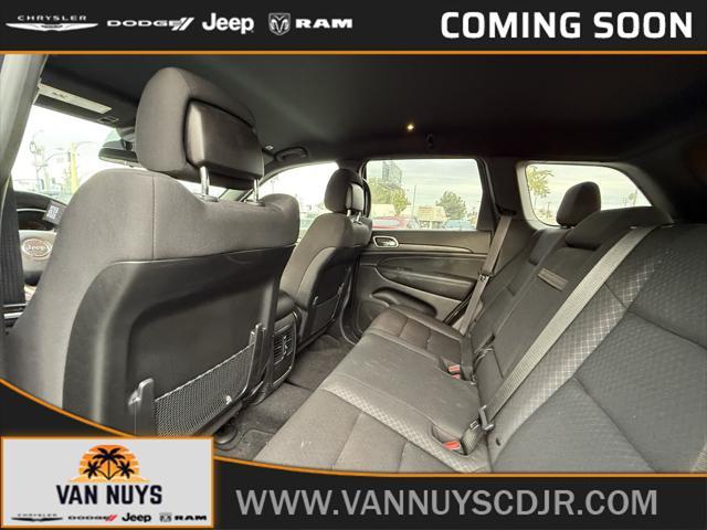 used 2021 Jeep Grand Cherokee car, priced at $25,000