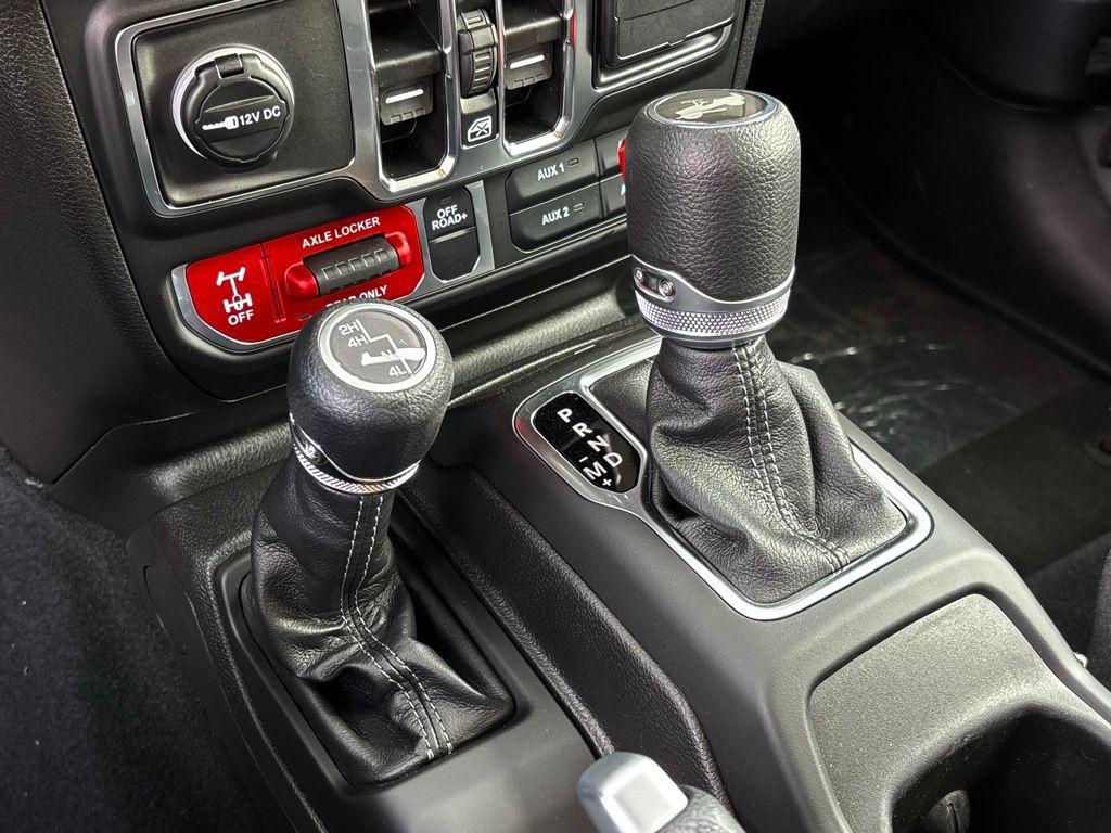 new 2026 Jeep Wrangler car, priced at $48,394