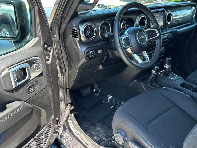 used 2023 Jeep Gladiator car, priced at $31,000