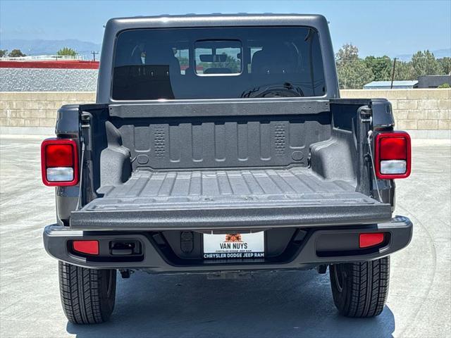 used 2023 Jeep Gladiator car, priced at $31,000