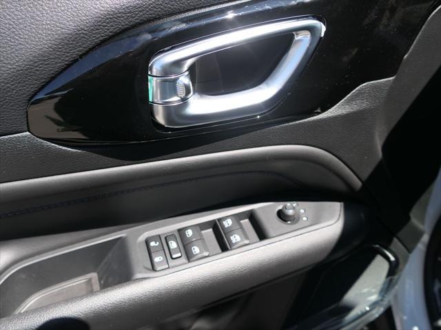 new 2025 Jeep Compass car, priced at $30,863