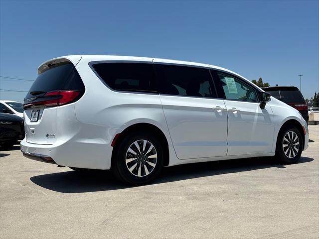 used 2024 Chrysler Pacifica Hybrid car, priced at $31,750