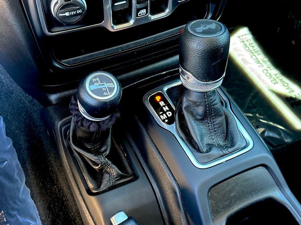used 2022 Jeep Wrangler Unlimited car, priced at $31,000
