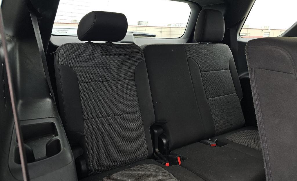 used 2023 Chevrolet Traverse car, priced at $31,000