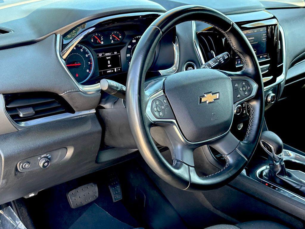 used 2023 Chevrolet Traverse car, priced at $29,000