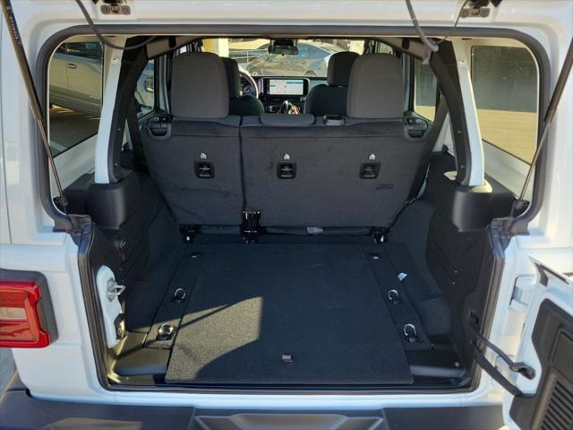new 2025 Jeep Wrangler car, priced at $46,782