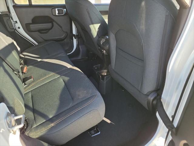 new 2025 Jeep Wrangler car, priced at $46,782