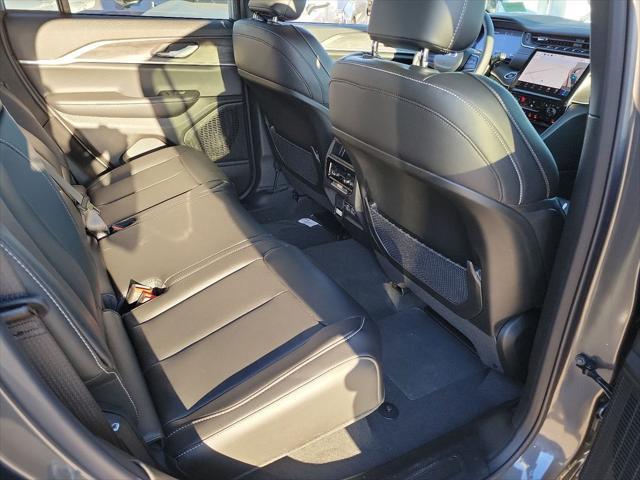 new 2025 Jeep Grand Cherokee car, priced at $44,311