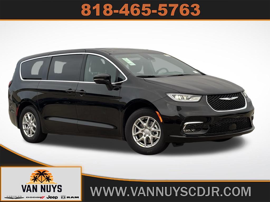 new 2026 Chrysler Pacifica car, priced at $45,016