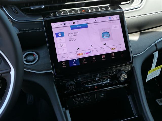 new 2025 Jeep Grand Cherokee car, priced at $44,606