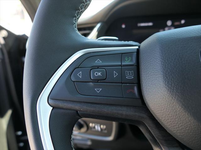 new 2025 Jeep Grand Cherokee car, priced at $44,606