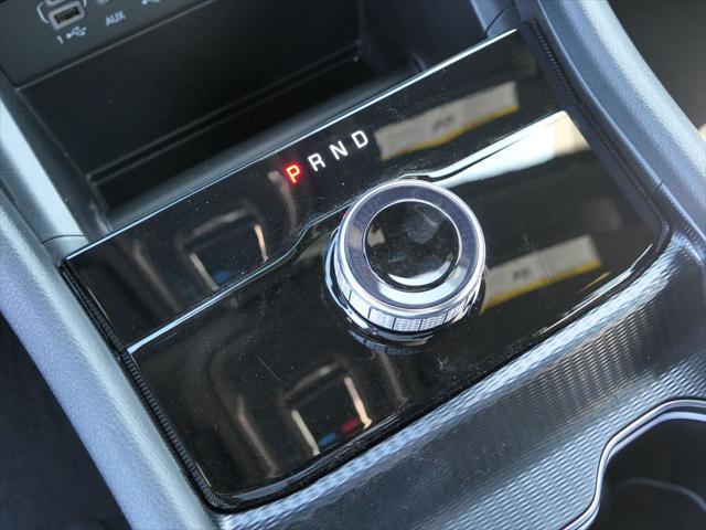 new 2025 Jeep Grand Cherokee car, priced at $44,606