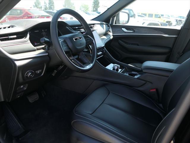 new 2025 Jeep Grand Cherokee car, priced at $44,606