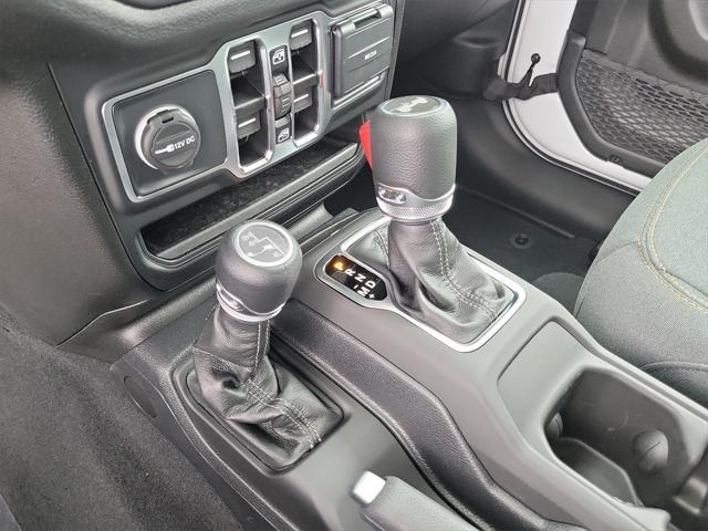new 2025 Jeep Wrangler car, priced at $42,755