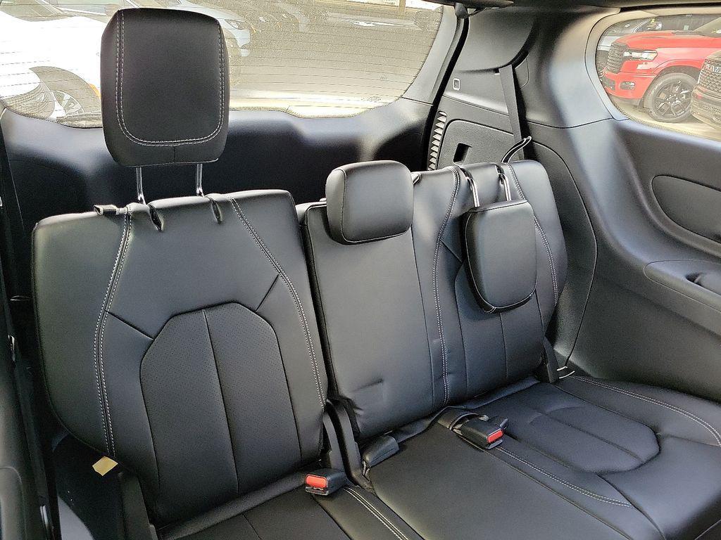 new 2025 Chrysler Voyager car, priced at $33,604