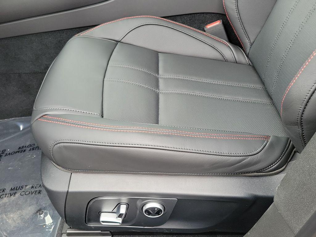 new 2024 Maserati Levante car, priced at $103,495