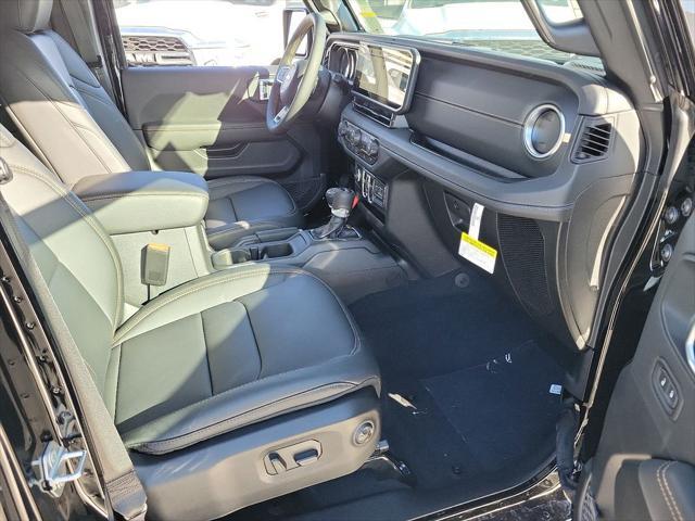 new 2025 Jeep Wrangler car, priced at $49,644