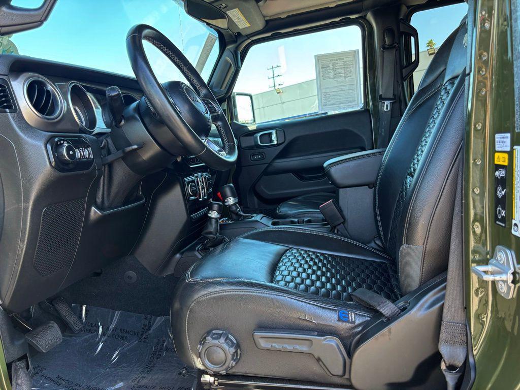 used 2021 Jeep Wrangler Unlimited car, priced at $33,000