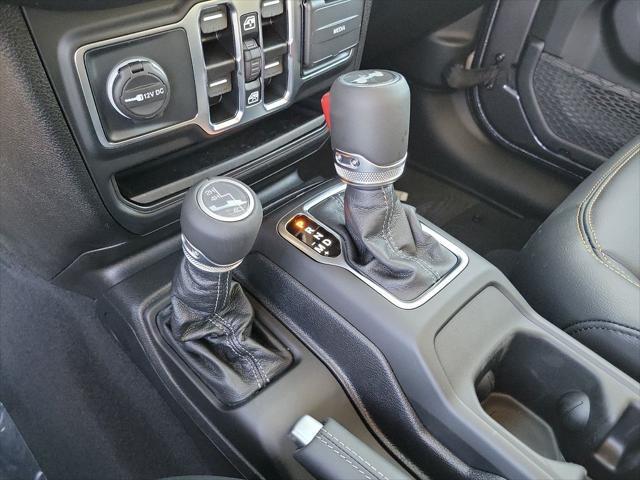 new 2025 Jeep Wrangler car, priced at $55,327