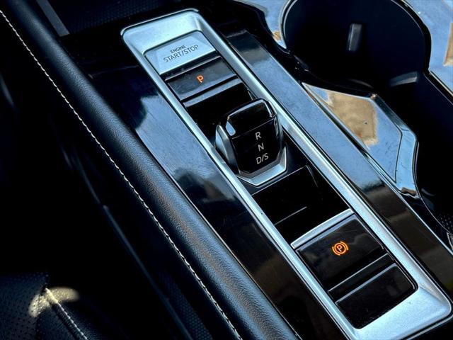 used 2024 Volkswagen Atlas car, priced at $32,500