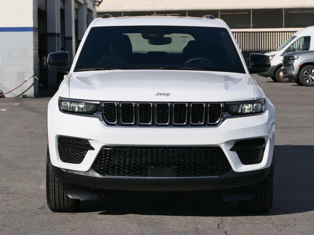 used 2024 Jeep Grand Cherokee car, priced at $31,500