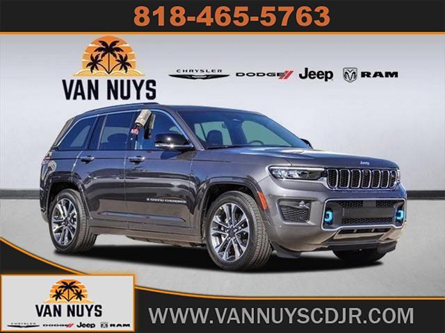 new 2022 Jeep Grand Cherokee car, priced at $68,090