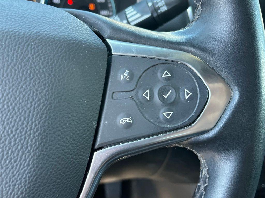 used 2023 Chevrolet Traverse car, priced at $29,500