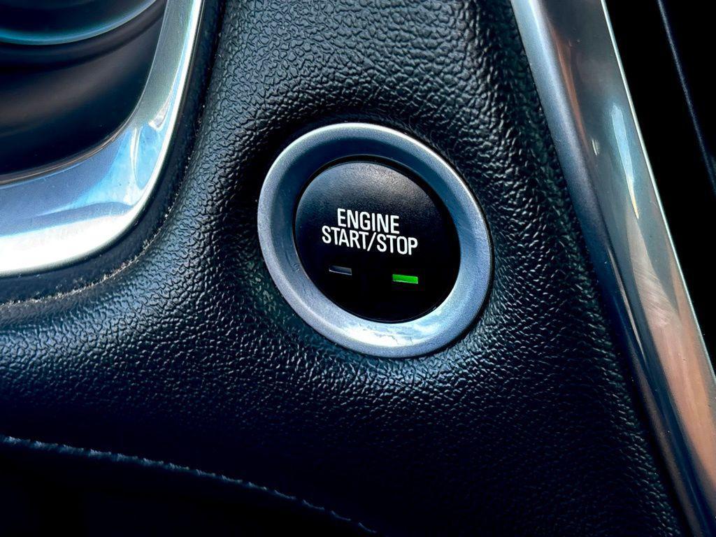 used 2023 Chevrolet Traverse car, priced at $29,500