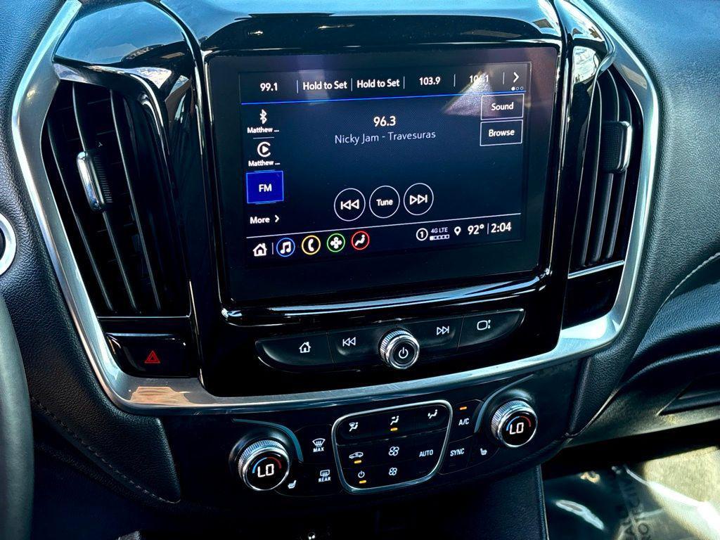 used 2023 Chevrolet Traverse car, priced at $29,500