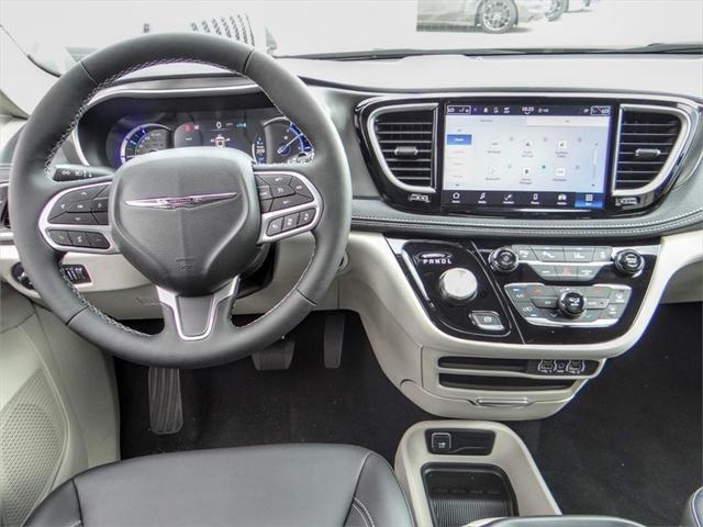 new 2023 Chrysler Pacifica Hybrid car, priced at $35,997