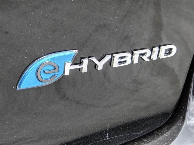 new 2023 Chrysler Pacifica Hybrid car, priced at $35,997