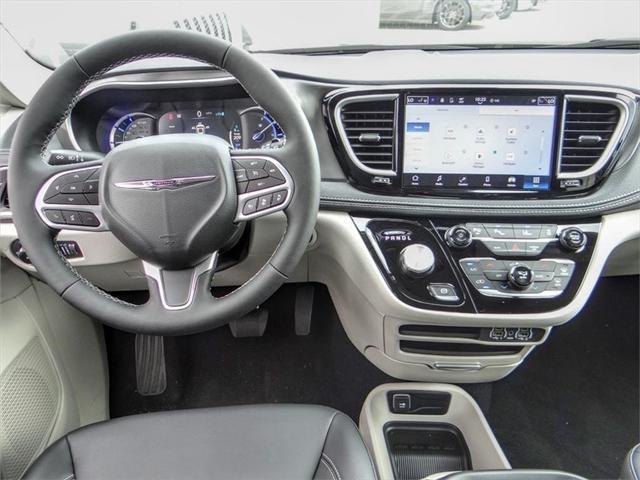 new 2023 Chrysler Pacifica Hybrid car, priced at $48,497