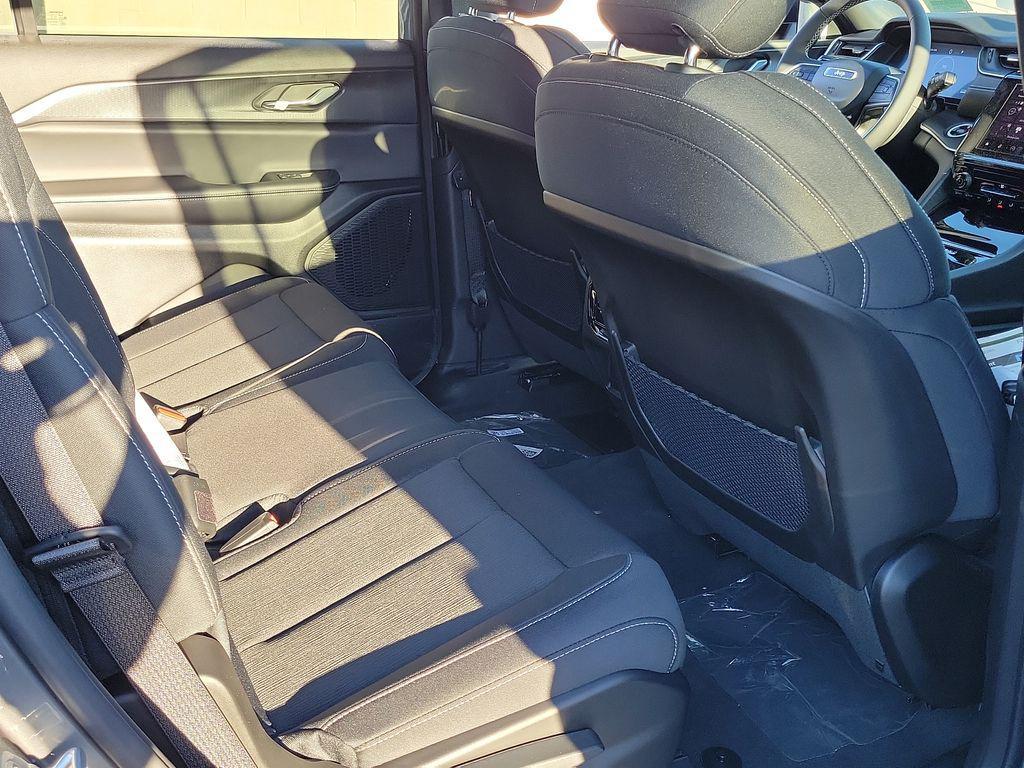 new 2025 Jeep Grand Cherokee L car, priced at $36,761