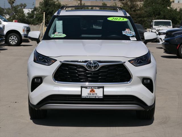 used 2023 Toyota Highlander car, priced at $46,000