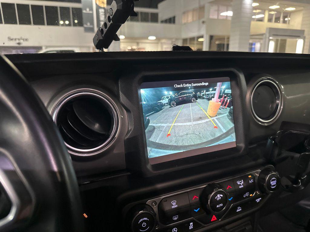 used 2022 Jeep Wrangler Unlimited car, priced at $38,000