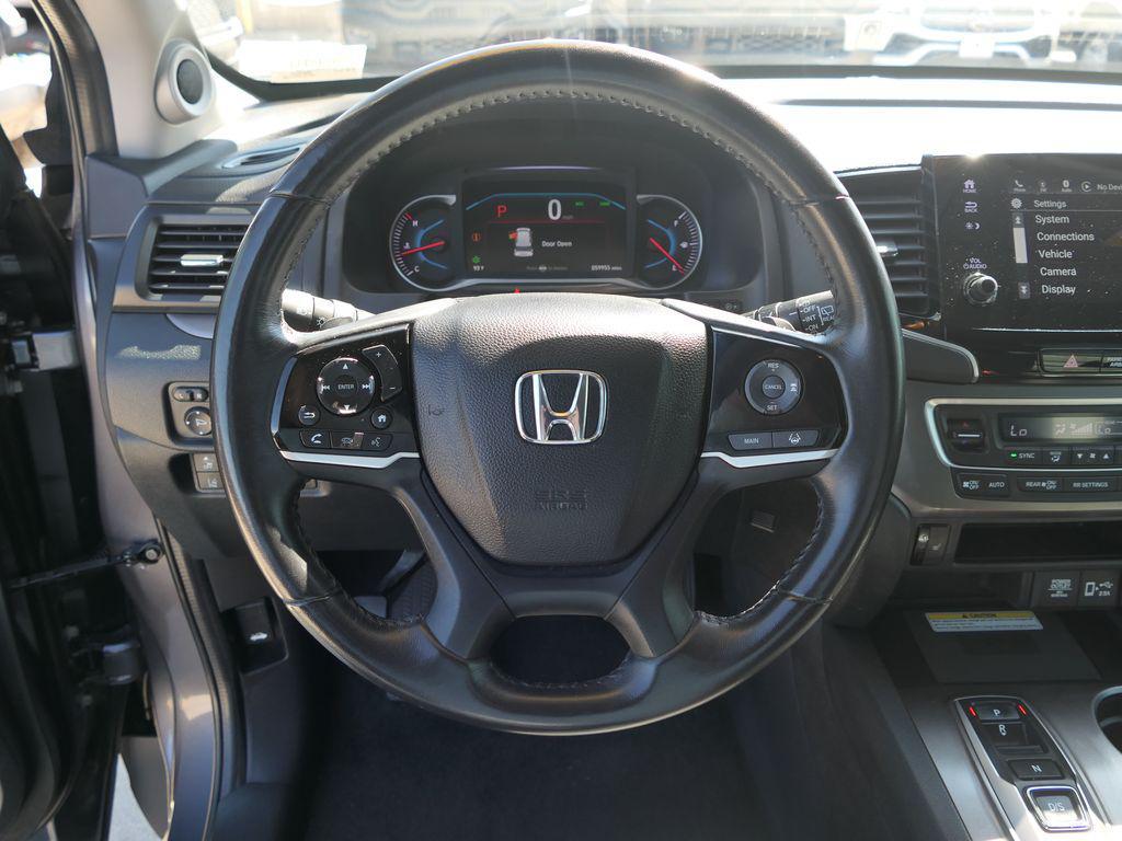 used 2022 Honda Pilot car, priced at $28,500