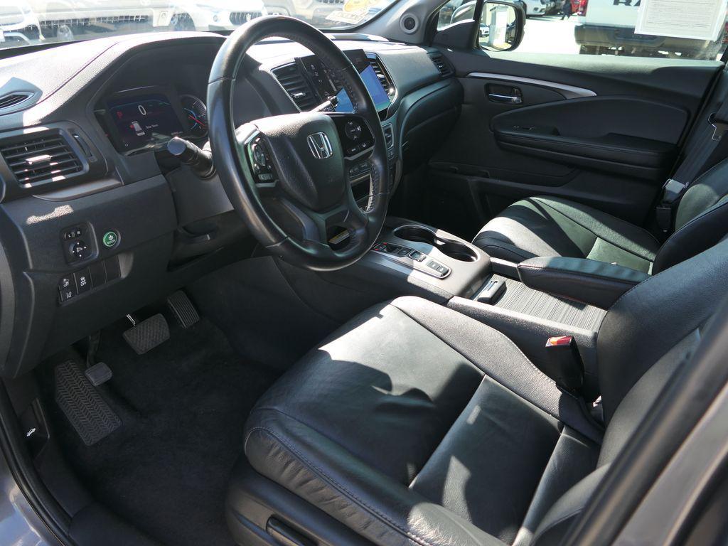used 2022 Honda Pilot car, priced at $28,500