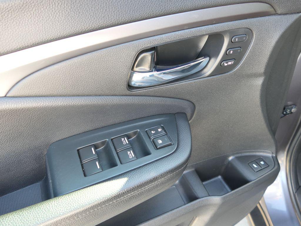 used 2022 Honda Pilot car, priced at $28,500