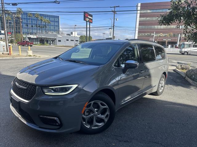 used 2022 Chrysler Pacifica car, priced at $27,000